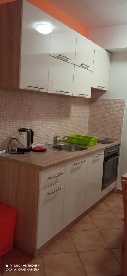Studios Ana Mari Komiža Kültér fotó