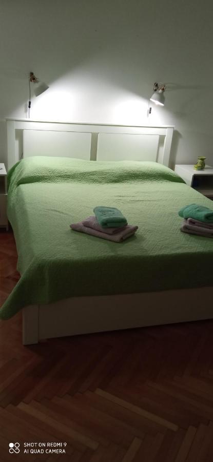 Studios Ana Mari Komiža Kültér fotó