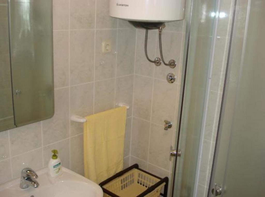 Studios Ana Mari Komiža Szoba fotó